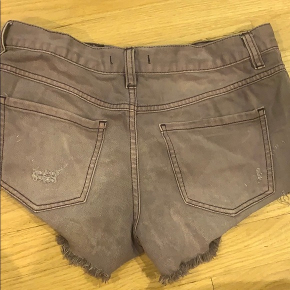 LIGHT PURPLE FREE PEOPLE SHORTS - Picture 3 of 3
